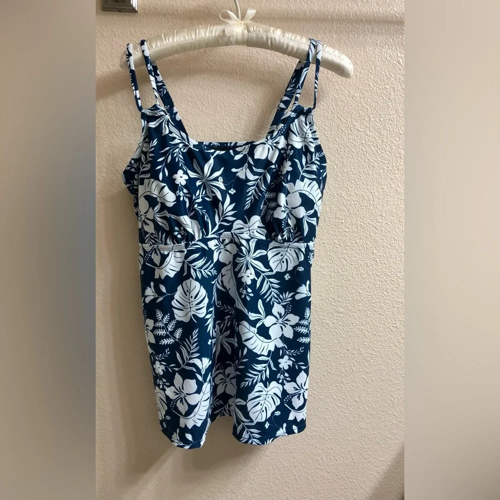 Swim top